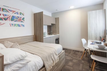 1 bed studio, Kings Road, City Centre, Reading, RG14HP - Image 2